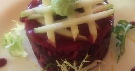 La Panatiere Sept.2017. RED BEET ROOTS & GRANNY SMITH APPLES 500x450